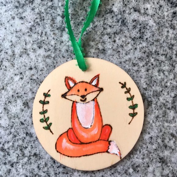 Wood burnt Woodland Fox Ornament - Picture 1 of 2
